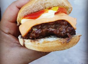 Una foto de Hamburguesas caseras a las brazas