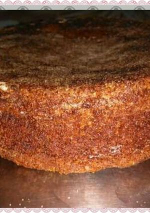 बिना अंडो के बिस्कुट केक प्रेशर कुकर में (Eggless biscuit cake in pressure cooker recipe in hindi) रेसिपी मुख्य फोटो