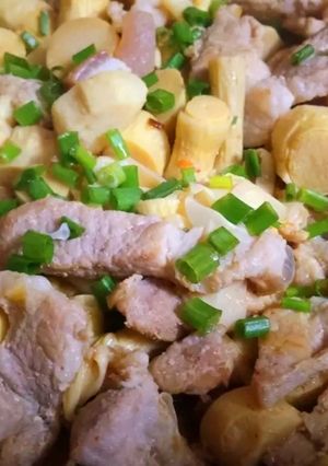 Hình của món Măng trúc xào thịt.