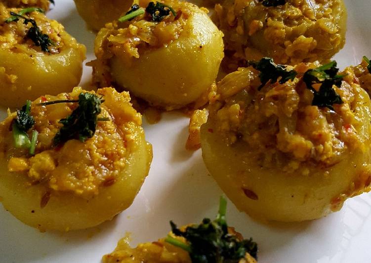 Paneer Stuffed Tindas