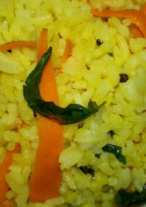 A picture of Lemon rice.