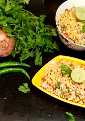 A picture of Moong dal bhel.