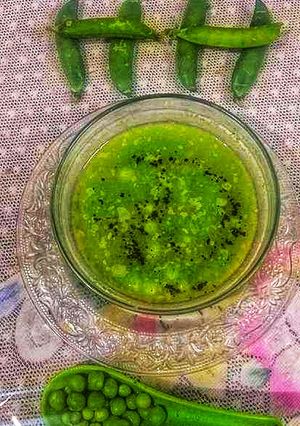 A picture of Peas soup.