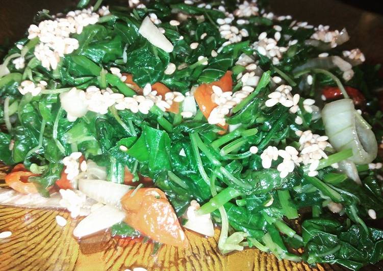 Sigeumchi Namul (Salad Bayam Korea Ala Risha)