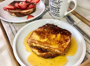 Una foto de French toast (tostadas francesas)