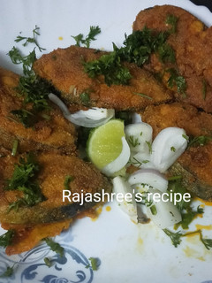 सुरमई फ्राय (Surmai Fry Recipe In Marathi) रेसिपी चे मुख्य फोटो