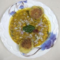 A picture of Ragda pattice.