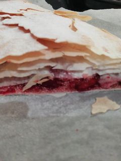 Meggyes rétes recept fotója