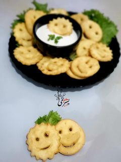 صورة لوصفة البطاطس الضاحكه(بطاطس سمايل)