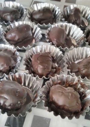 Foto resep Kurma Coklat isi Kacang Mete