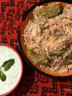 A picture of Chicken Pulao.