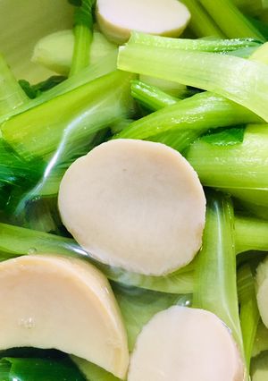 Hình của món Canh cải thìa với nấm.
