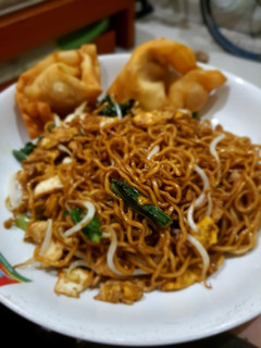 Foto resep Mie Keriting Goreng Sederhana