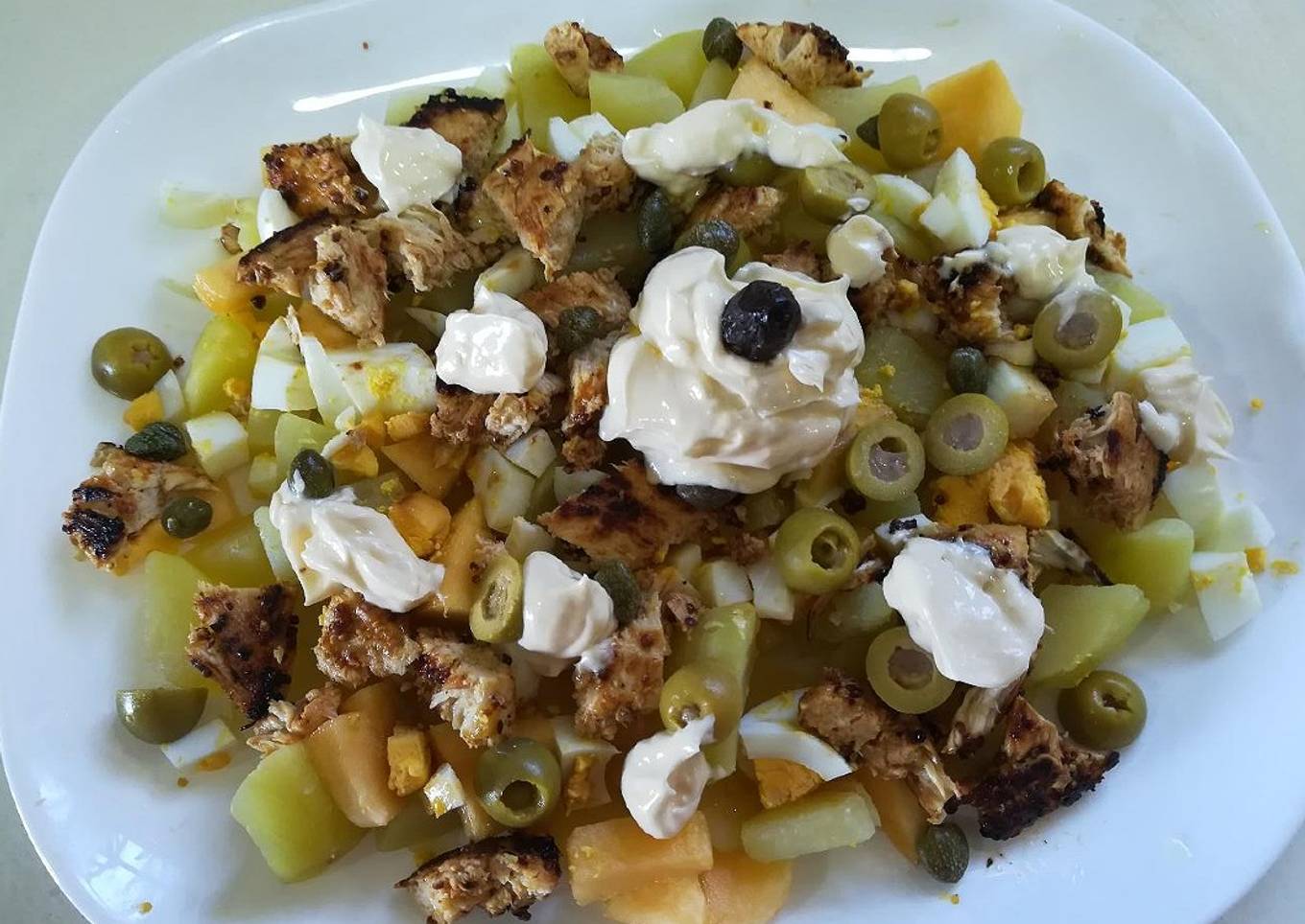 Ensalada de patata y pollo