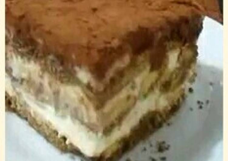 Tiramisú clásico