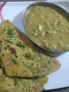 Green onion masalaa paratha (Green onion masalaa paratha recipe in tamil) செய்முறை முக்கிய புகைப்படம்