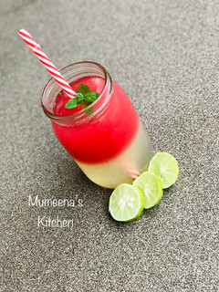 A picture of Watermelon lemonade.