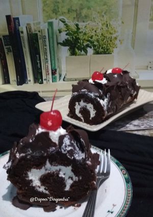 Foto resep Black forest Roll Cake