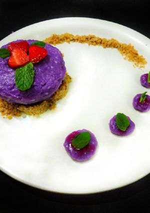 A picture of Purple Pudding.