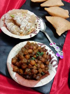 सूजी का हलवा (suji ka halwa recipe in hindi) रेसिपी मुख्य फोटो
