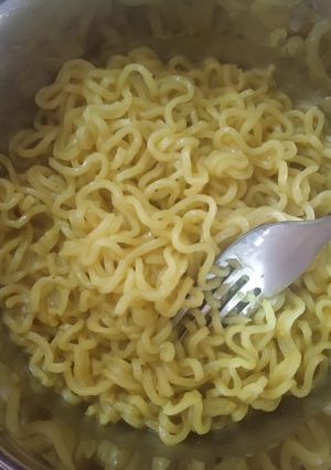 A picture of Maggi.