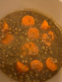 Una foto de Lentejas de verduras