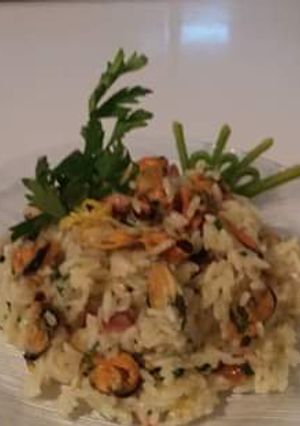Una foto de Arroz con mejillones