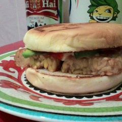 A picture of Tempe Burger.