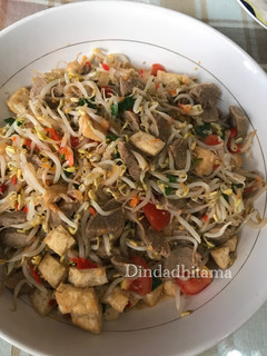 Foto resep Oseng Tauge Tahu Bakso