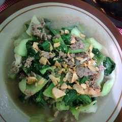Tumis sawi daging রেসিপির প্রধান ছবি