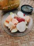 Rujak Buah Bumbu Kacang