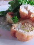 Pechuga rellena de quesillo y flor de calabaza