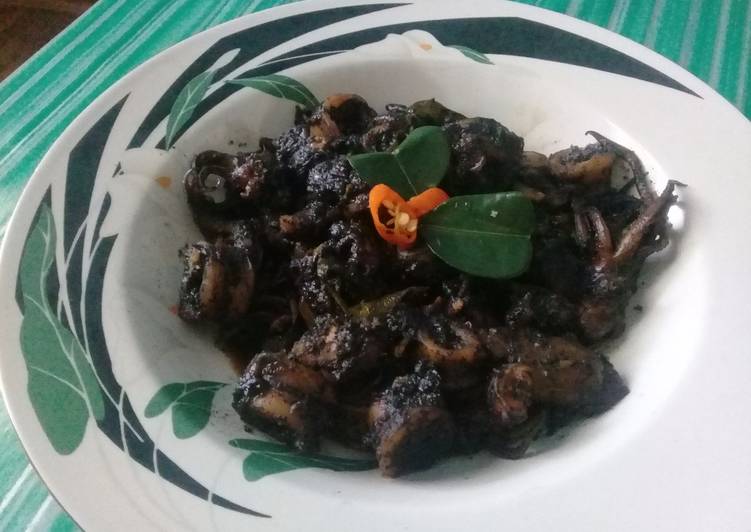 Resep Cumi-cumi Bumbu Hitam, Anti Gagal