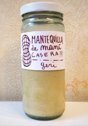 Una foto de Mantequilla de maní casera