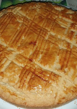 Foto de Bolo basco com creme praliné