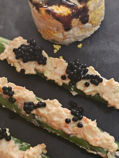Una foto de Espárragos verdes rellenos