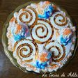 Tarta capuchina con yema quemada y merengue