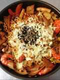 Lẩu mì tokbokki hải sản cay
