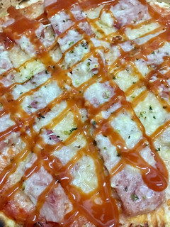 Una foto de Pizza rápida y fácil sin dejar reposar la masa 🍕