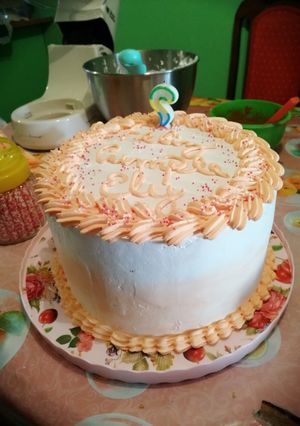 Una foto de Torta 🥧 manjar, mermelada