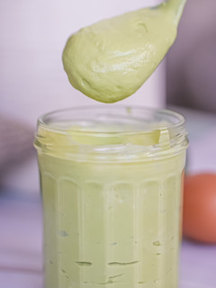 Una foto de Mayonesa de aguacate