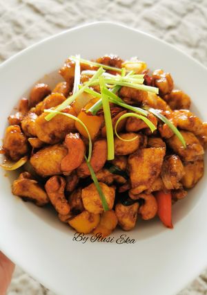 Foto resep 🇹🇭 Thai Chicken Cashew (Gai Ped Med Mamuang)