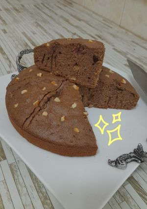 عکسی از دستور کیک شکلاتی گردویی🍩