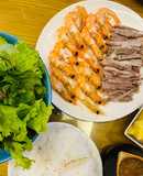 Tôm thịt cuốn chấm mắm nêm