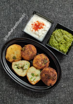 ફરાળી બફવડા (Farali Buff Vada Recipe In Gujarati) રેસીપી મુખ્ય ફોટો