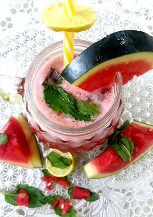 A picture of Watermelon smoothie.