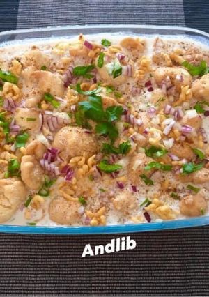 A picture of Gram Flour/ Chickpea Flour Dumplings In Yogurt (Besan ke Dahi/ vade).