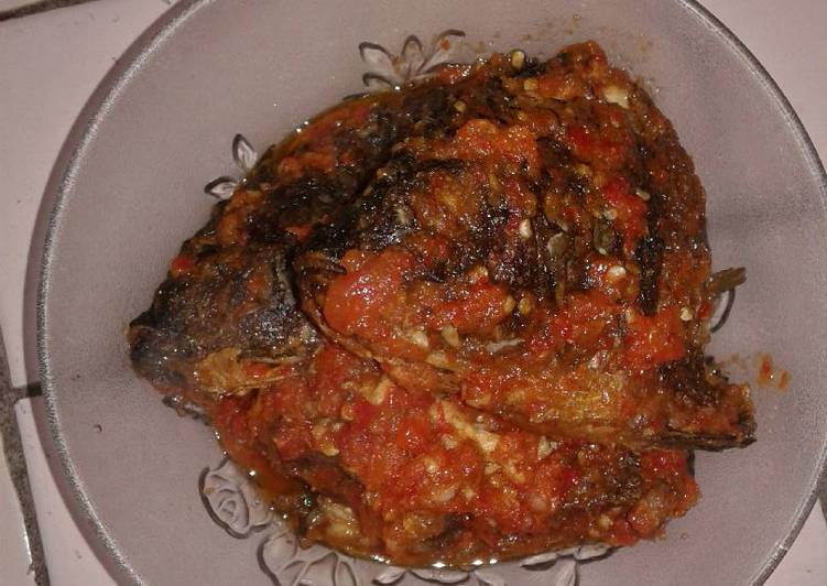 Bahan Membuat Balado ikan mujair, Bisa Manjain Lidah