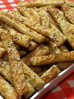 Sajtos,sajtos rúd.. recept fotója