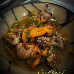A picture of Sausage and peppers (crockpot).